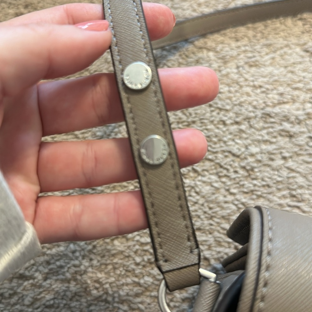 Tory Burch Metallic Taupe Crossbody Bag - Picture 9 of 10